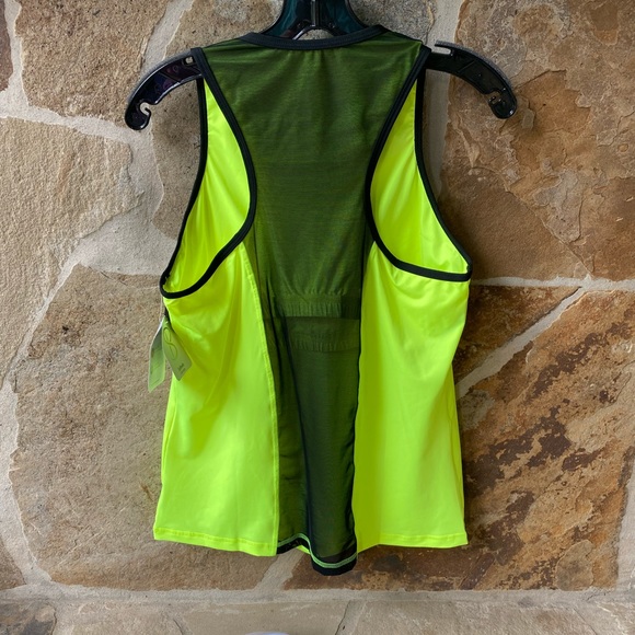 NWT Sofi Bella zip tank - Picture 10 of 13